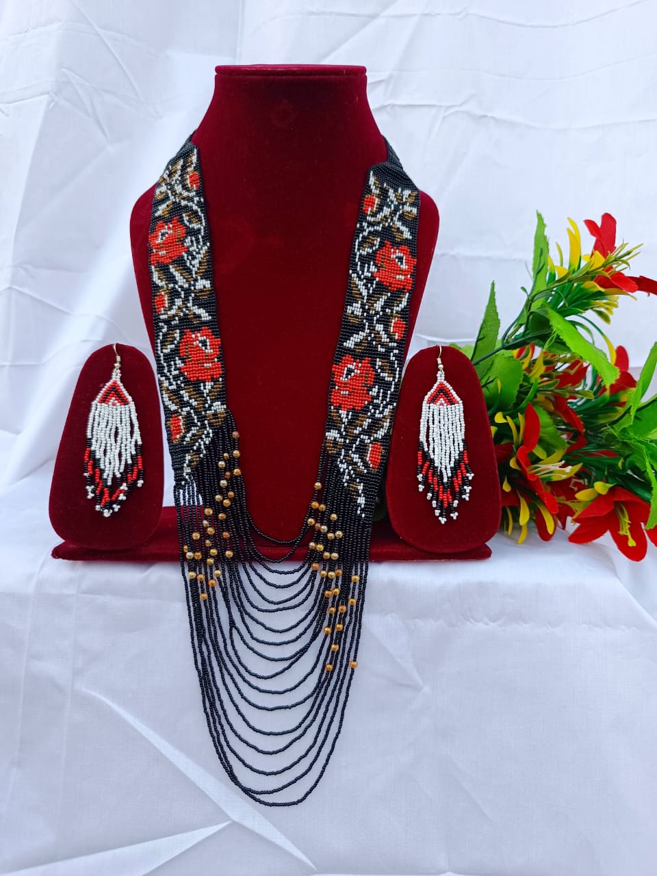 Layered Beaded Necklace Set