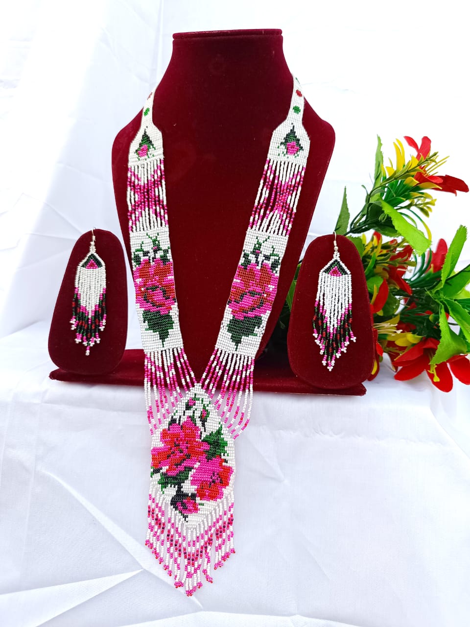 Handmade Beaded Floral Necklace and Earring Set – Seed Bead Jewelry – Native Style Beadwork – Red and Pink Beaded Jewelry – Gift for Her